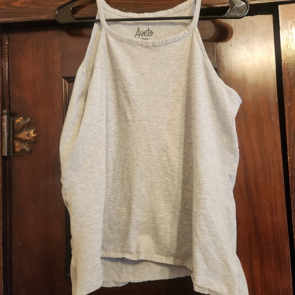 Aveto Women's Gray Tank Top